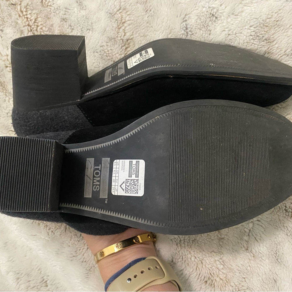 Outstanding Preowned Condition - image 6